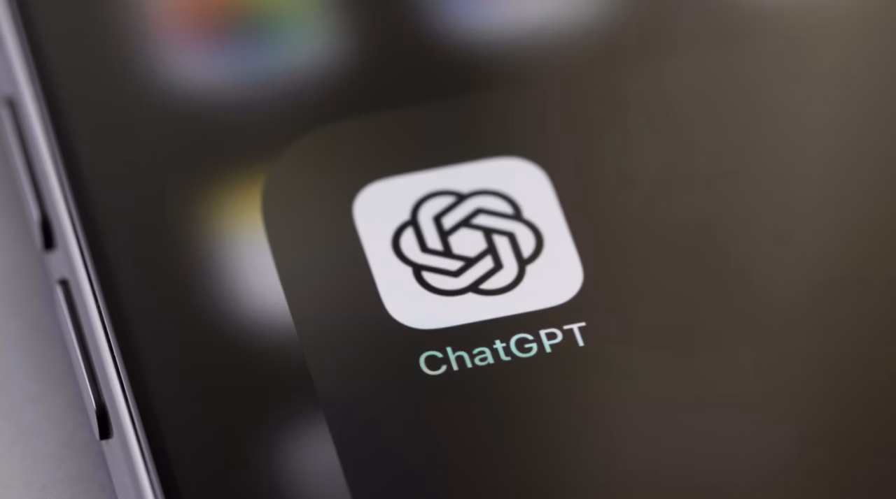 ChatGPT propose désormais une version spécialement conçue pour les adolescents de 13 à 17 ans